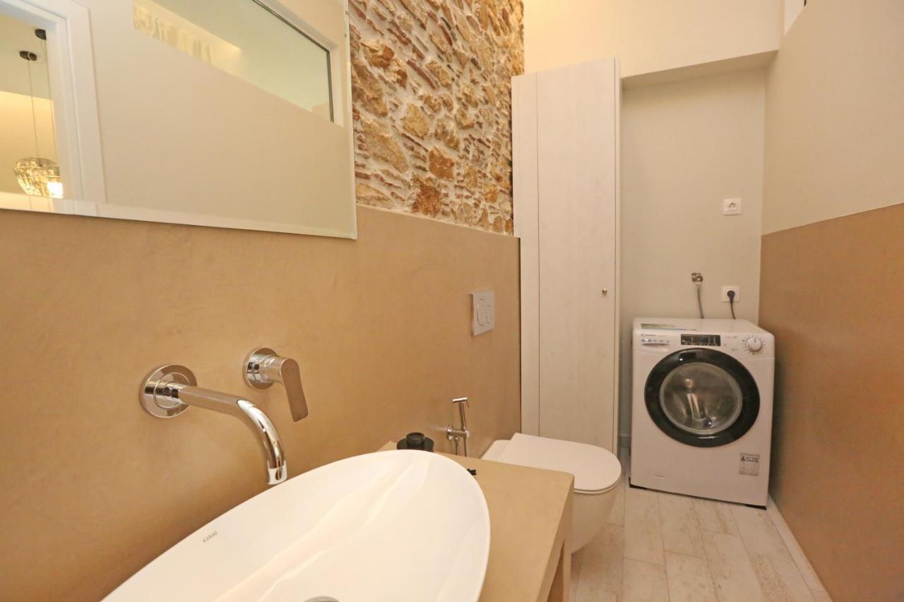 One Suite Syros 埃尔莫波利斯 外观 照片